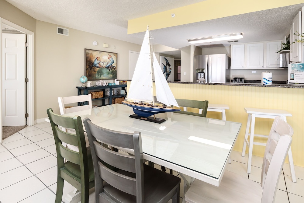 Islander 4011 by Brooks and Shorey Resorts