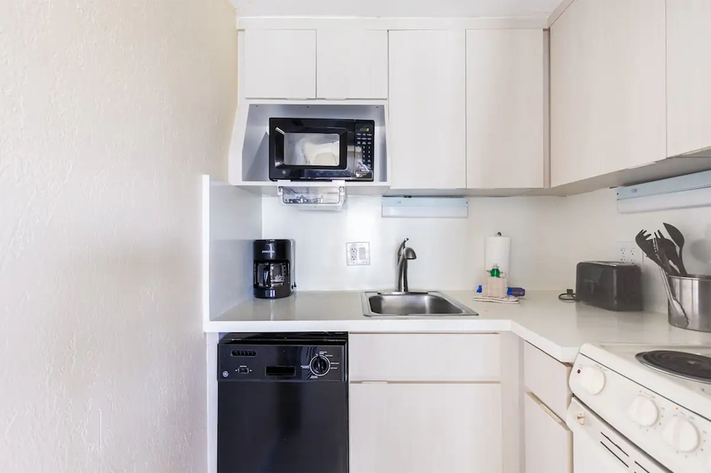 West Palm Beach Vacations - Berkshire on the Ocean - Property Image 4