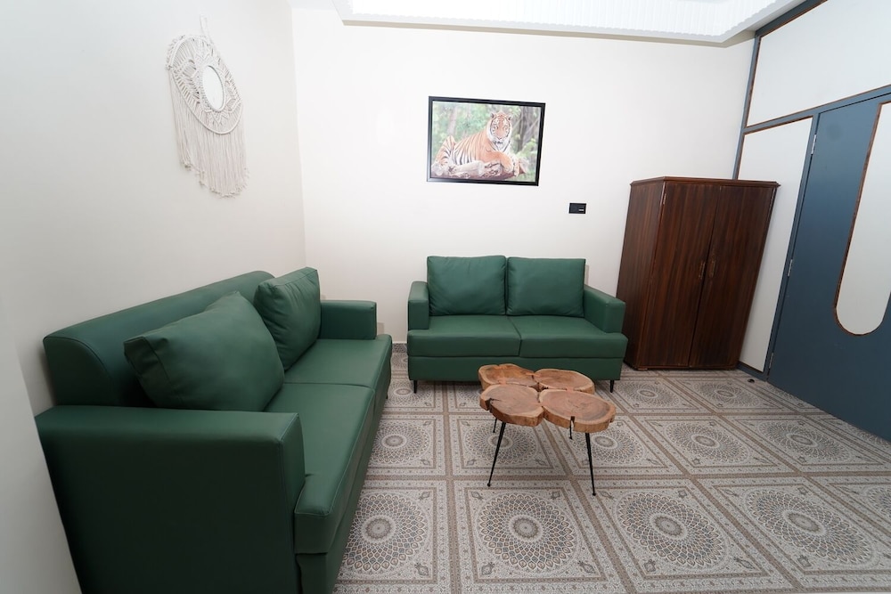 Bharti Forest Retreat