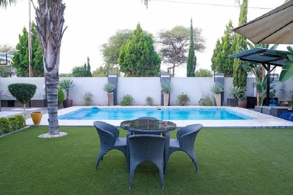 Cycad Palm Boutique Guest House