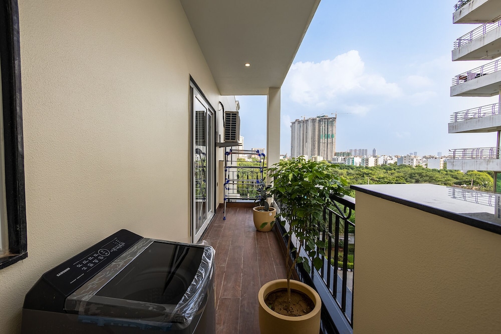 FabHotel Exotica Avenue Apartments