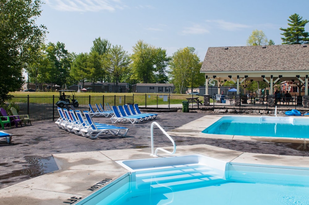Great Blue Resorts - Lantern Bay Resort view 5