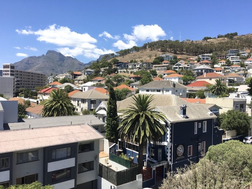 Cascades 2 bed 'FRESH LOOK & GREAT VIEW'