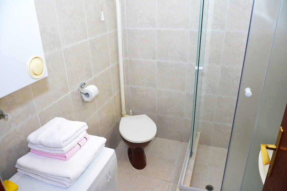 Apartments Cirkovic