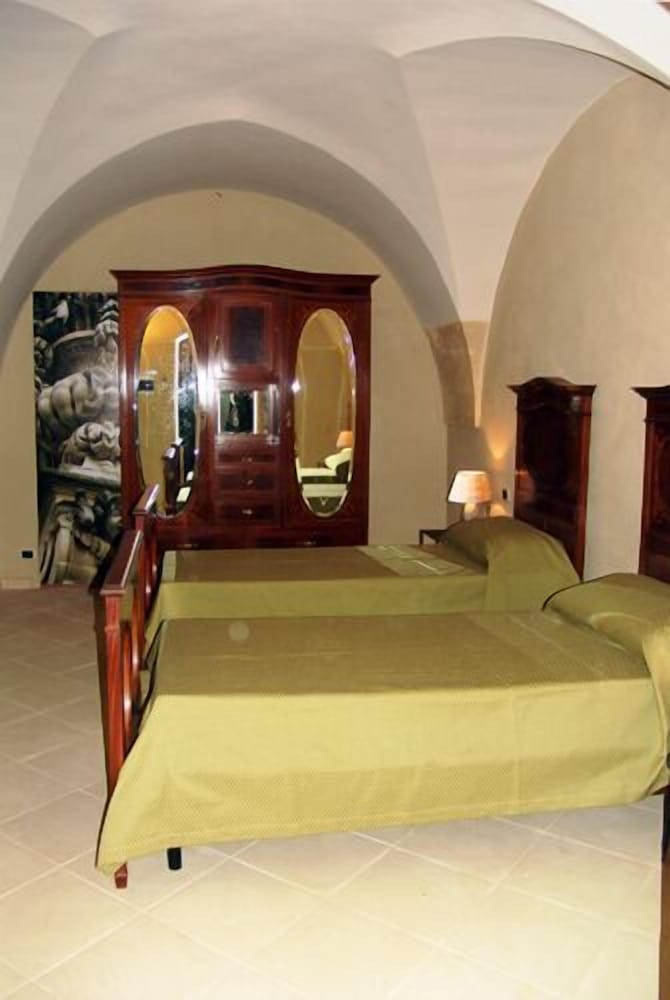 Villa Lucrezio Resort