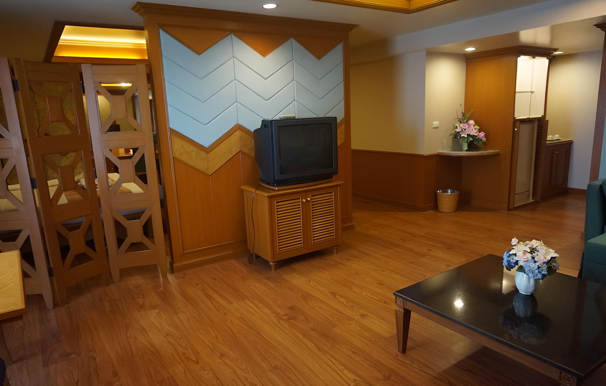 Ban Chiang Hotel