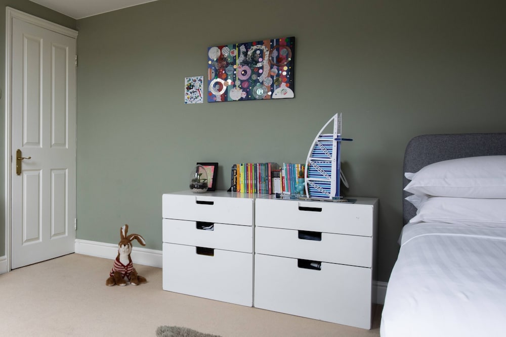 Poplar Grove II by Onefinestay