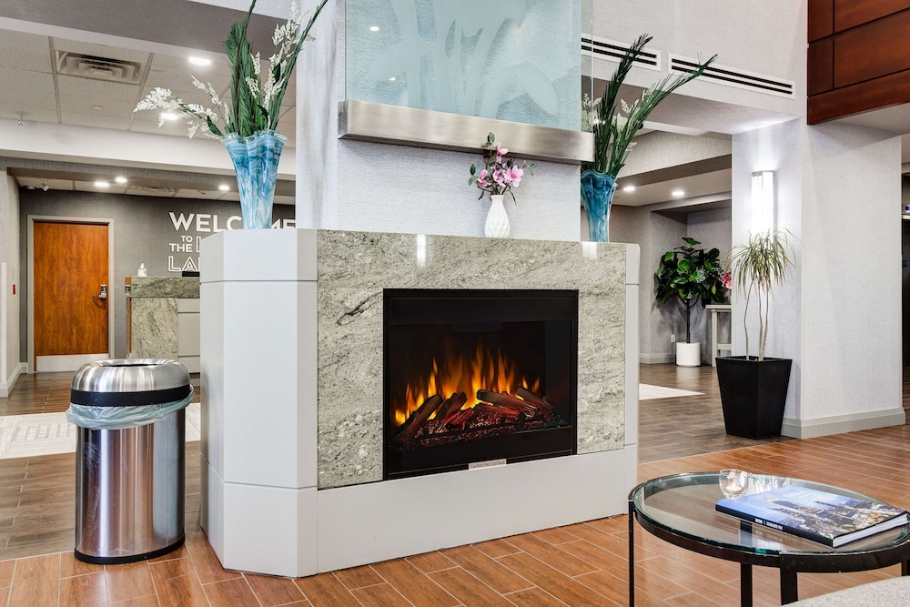 Brantford Vacations - Hampton Inn  Suites by Hilton Brantford Conference Centre - Property Image 50