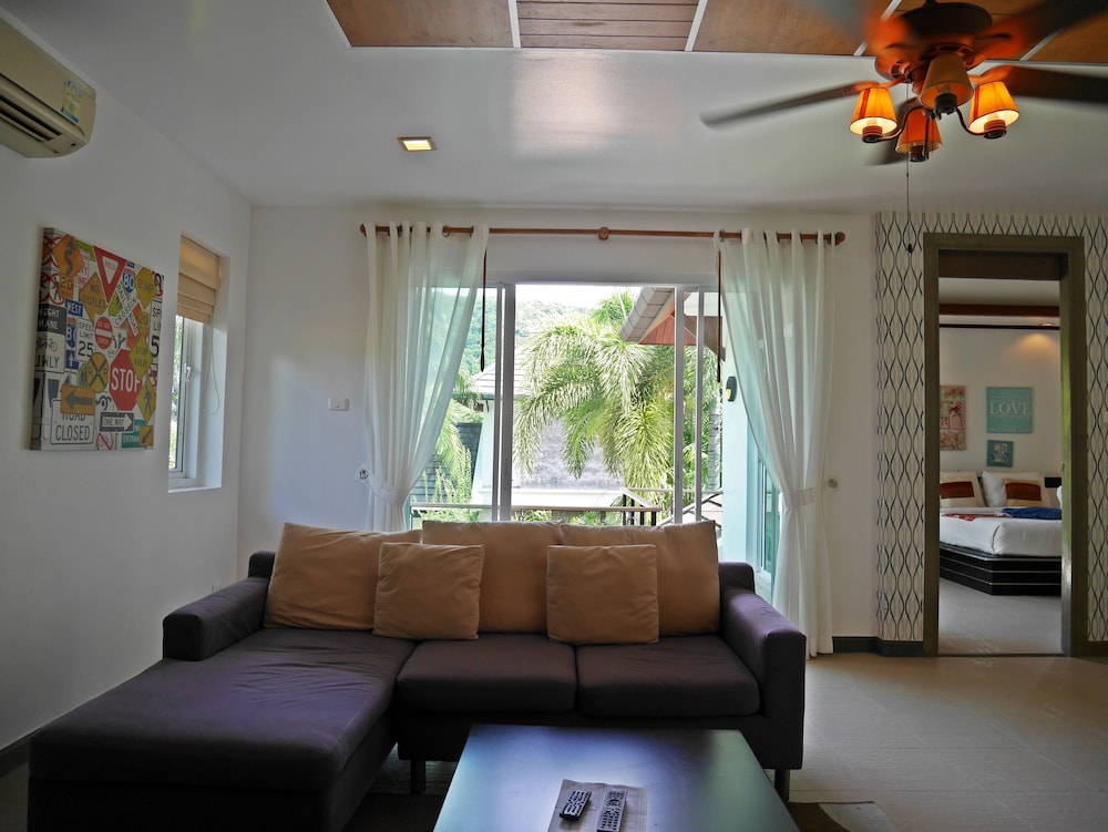 Suriya Som Villa