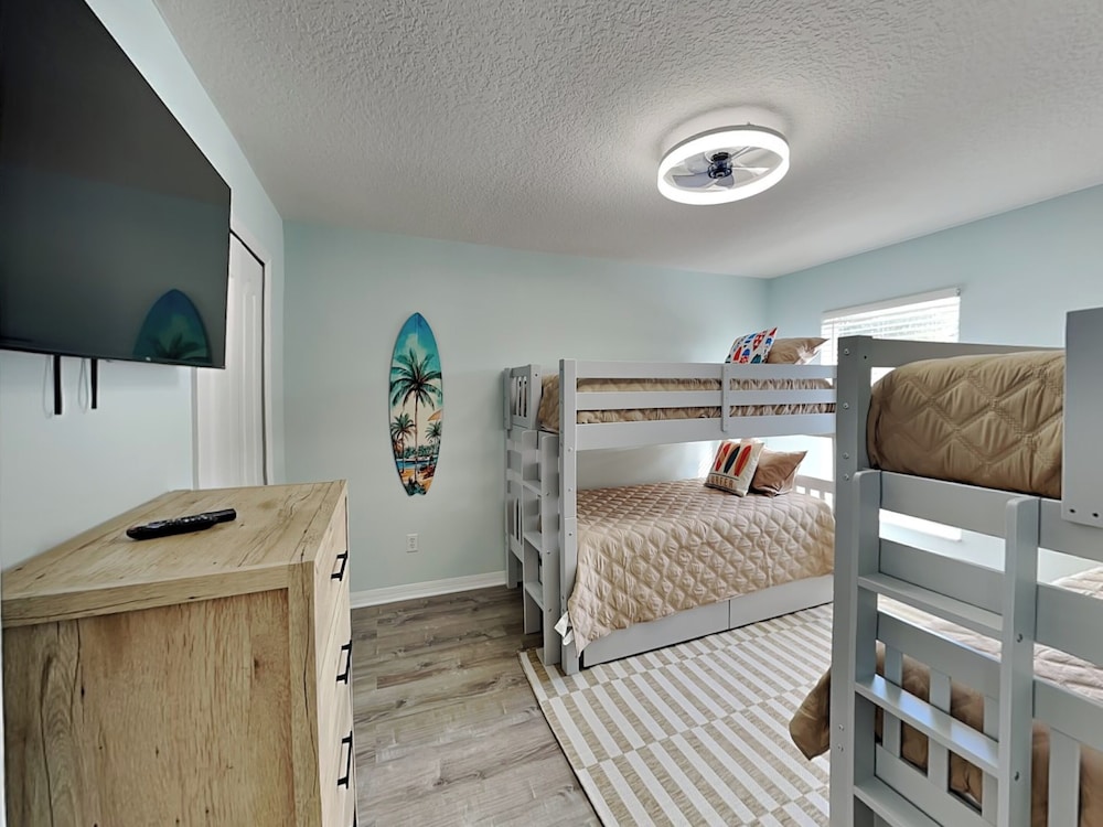 Endless Summer by Distinctive Beach Rentals
