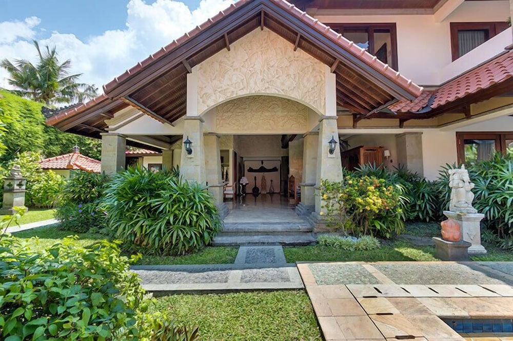 villa deh simba at seminyak oberoi view 3