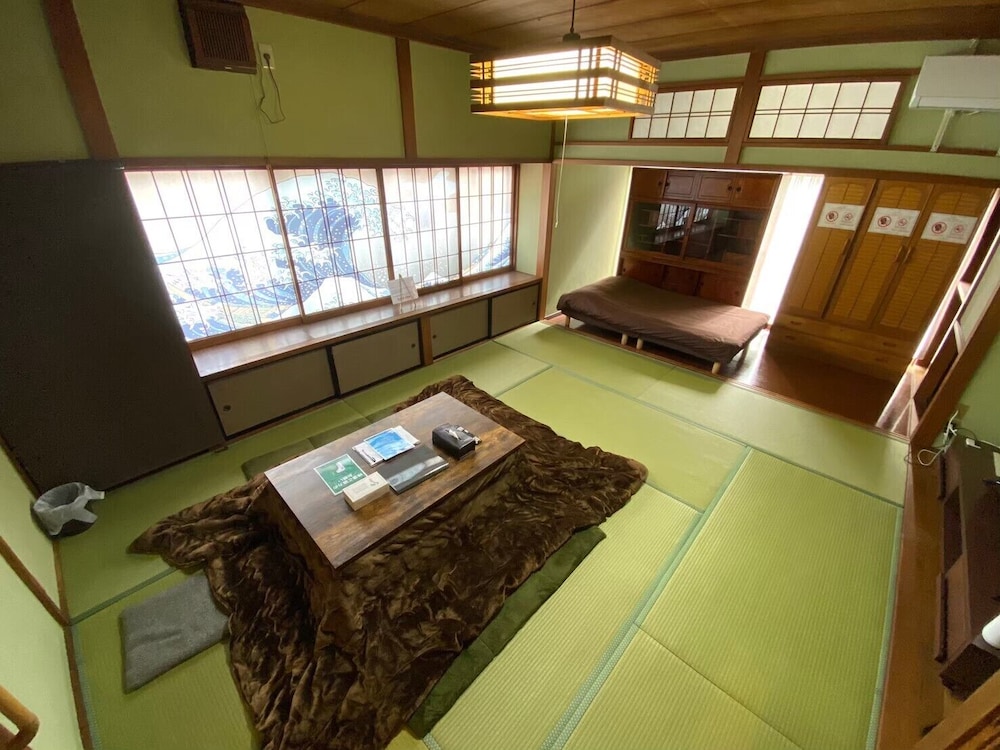 Photo 11