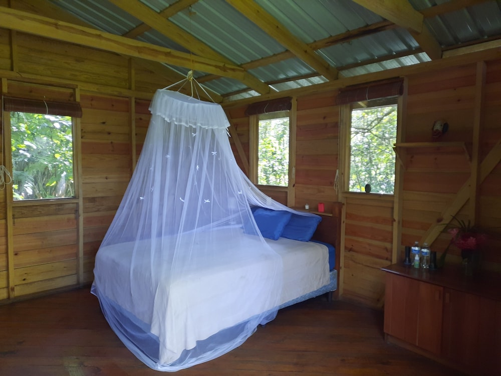 Mombacho Lodge