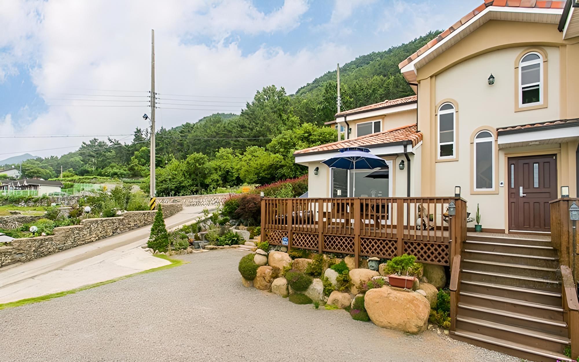 Namhae Landscape Pension