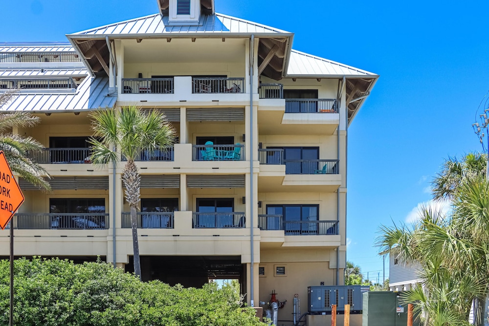 Club at Mexico Beach 1A