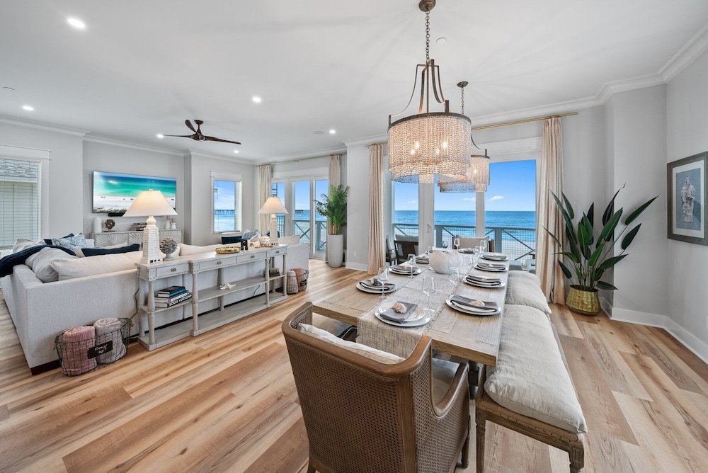 Blessing At Pier Park 6 Bedroom Home