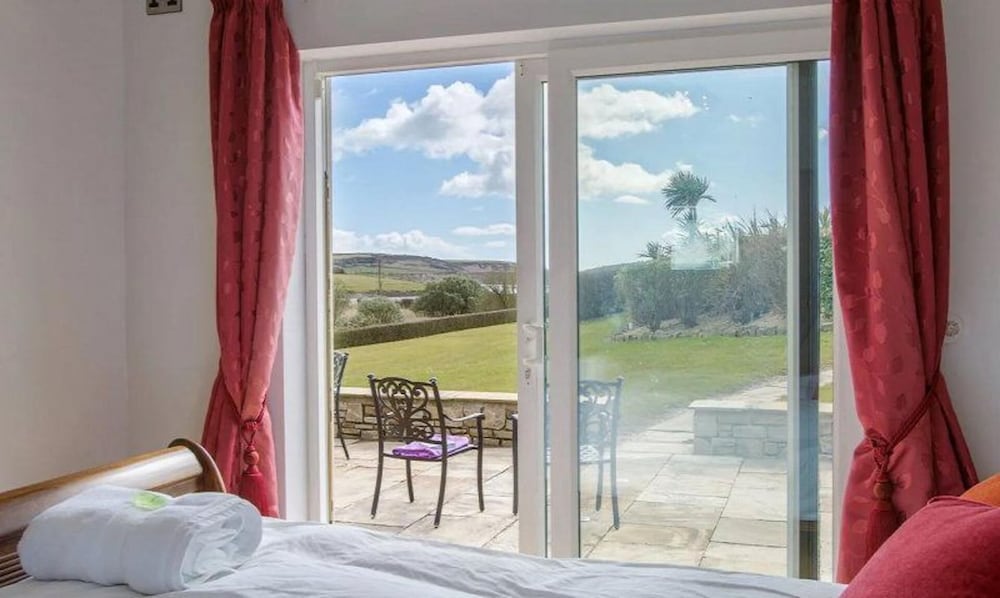 Waterford Villa 5 Bed Beach Retreat