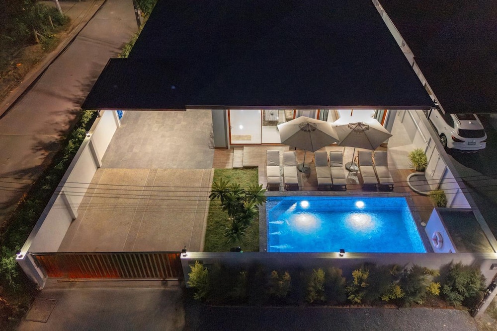 Pakbia Private Pool Villa In Ao Nang Krabi