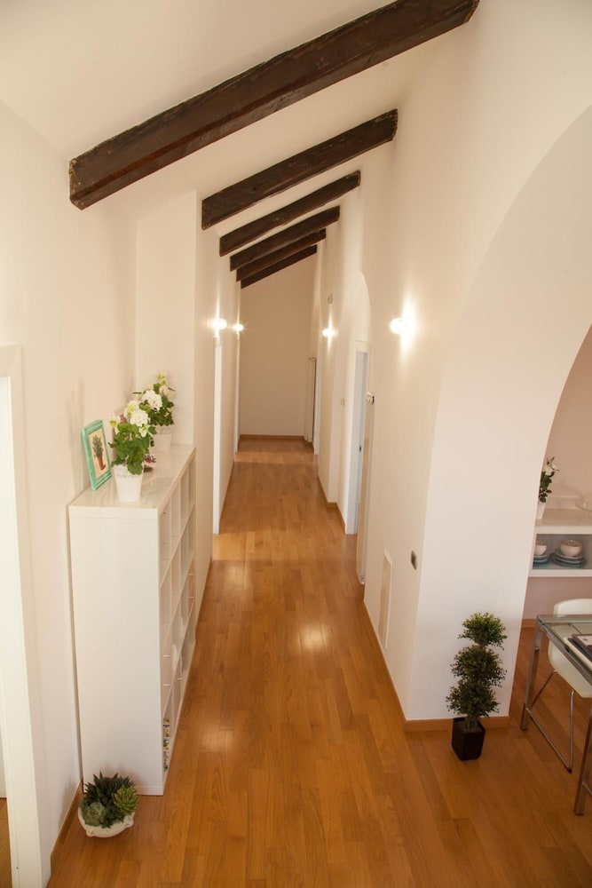 CAESAR b&b NAPOLI