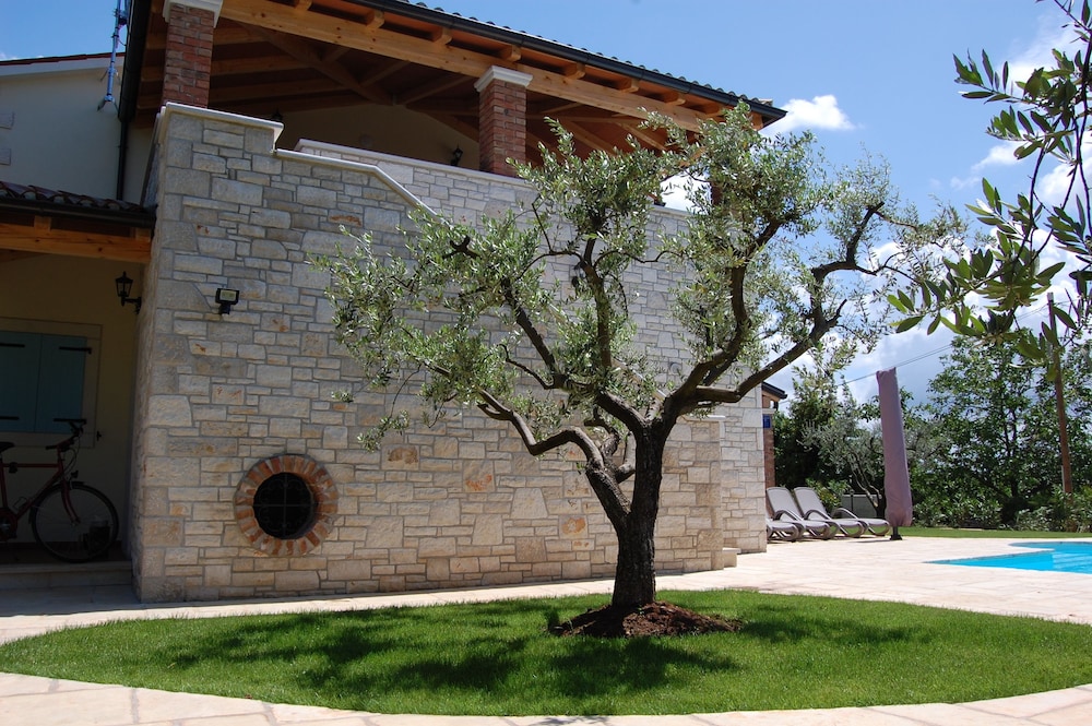 Villas Vabriga