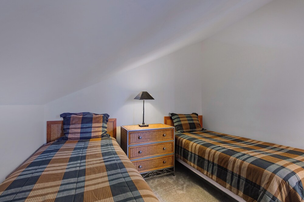 Red Pine Condos by Park City Vacations, photo 3