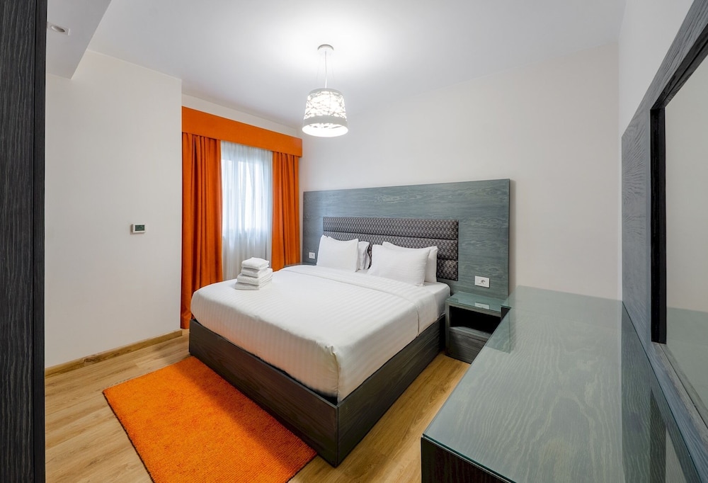 Vesta - Luxury Apt- 2BR - CFC II view 4
