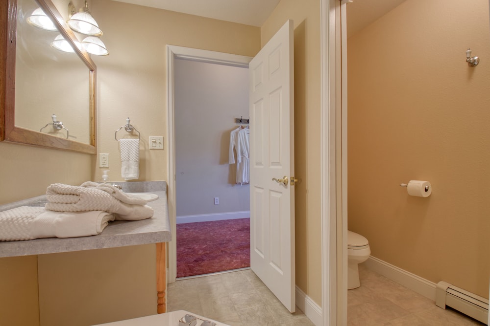 Castle Creek B&B
