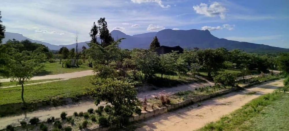 Moholoholo lodge