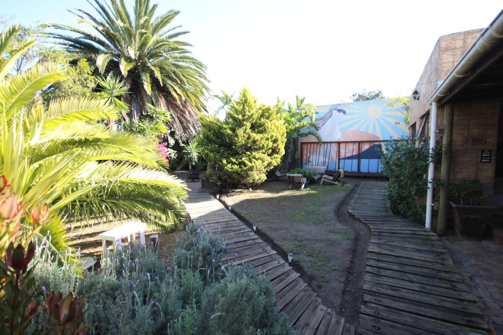 Saltycrax Backpackers and Adventures