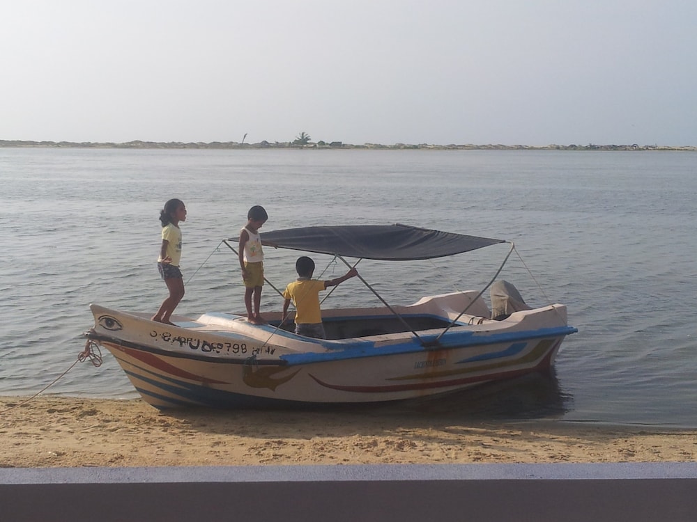 Dinuda Resort