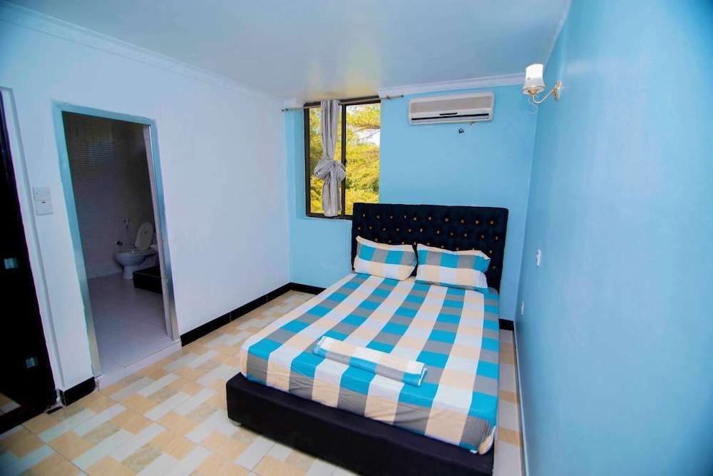 Lamada Apartments view 2