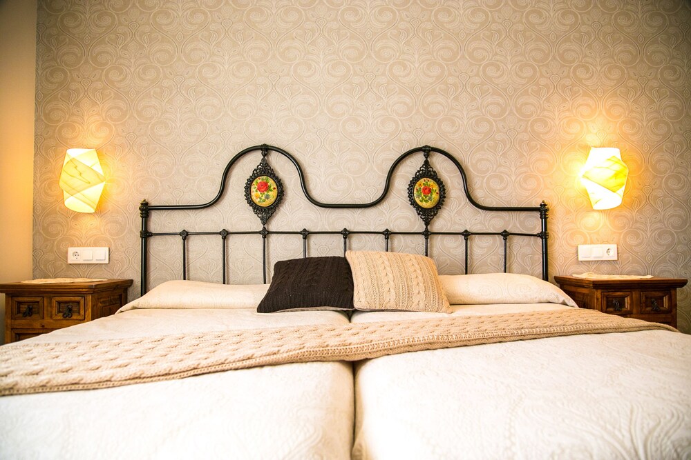 Hotel Restaurante Quintanares - Property Image 93