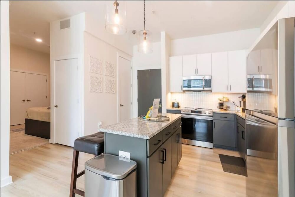 Luxury Apartment Uptonw Wi-Fi Gym 233