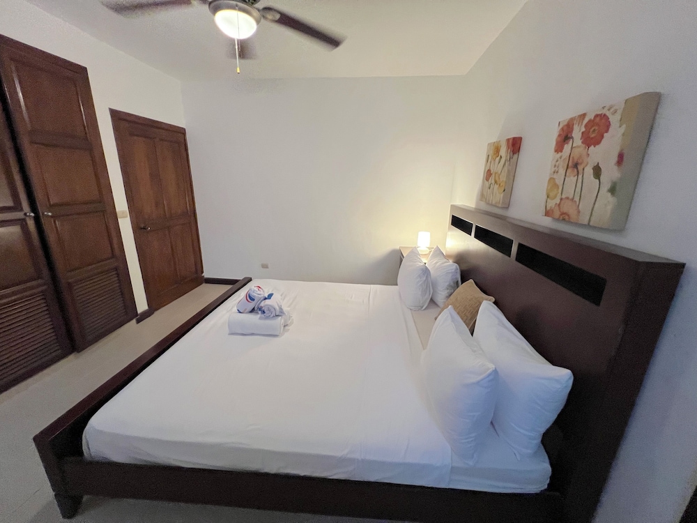 TROPICAL VILLAS playa LOS CORALES