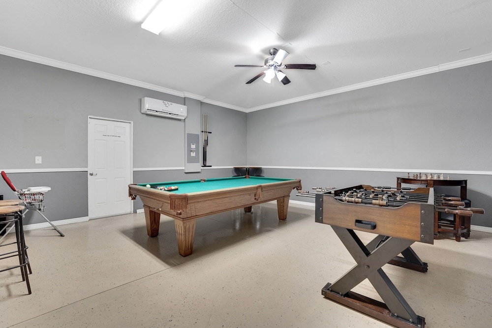 2245ca-providence Resort 6 Bedroom Home