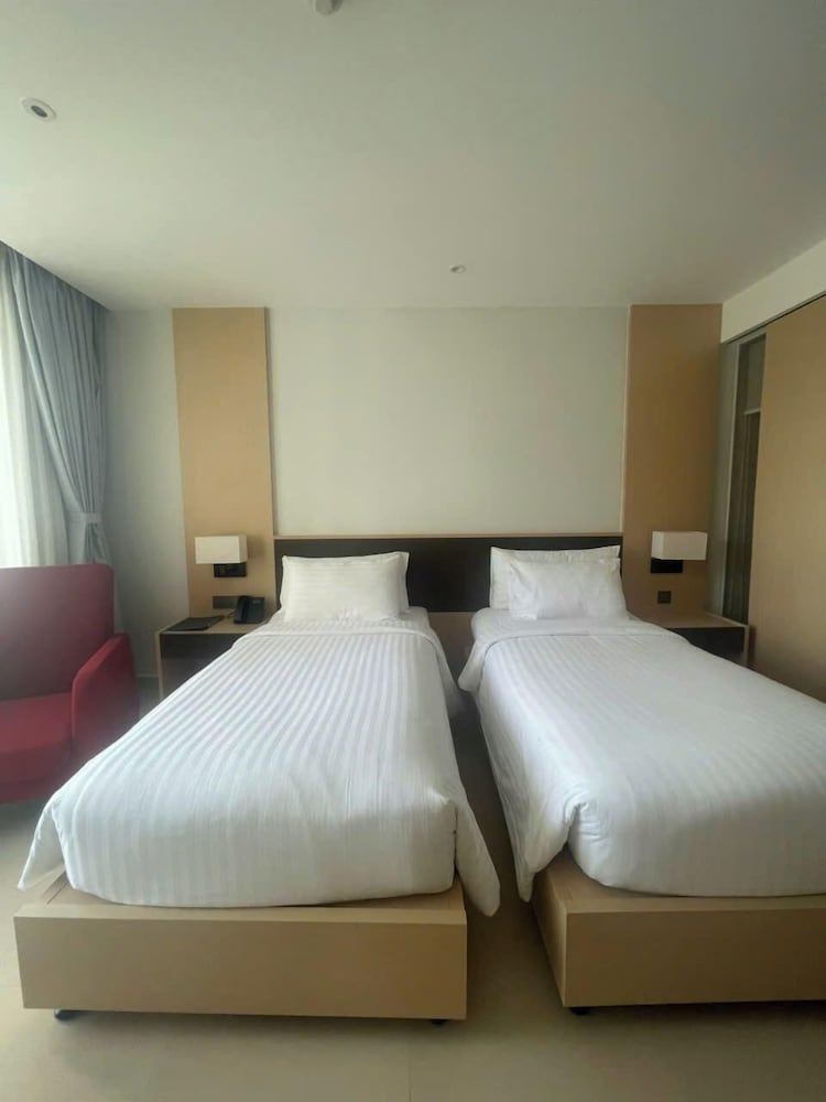 AirPort Cam Ranh Resort
