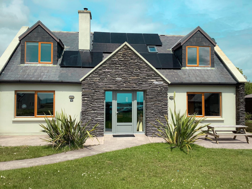 Stone Cottage Holiday Home Ballinskelligs