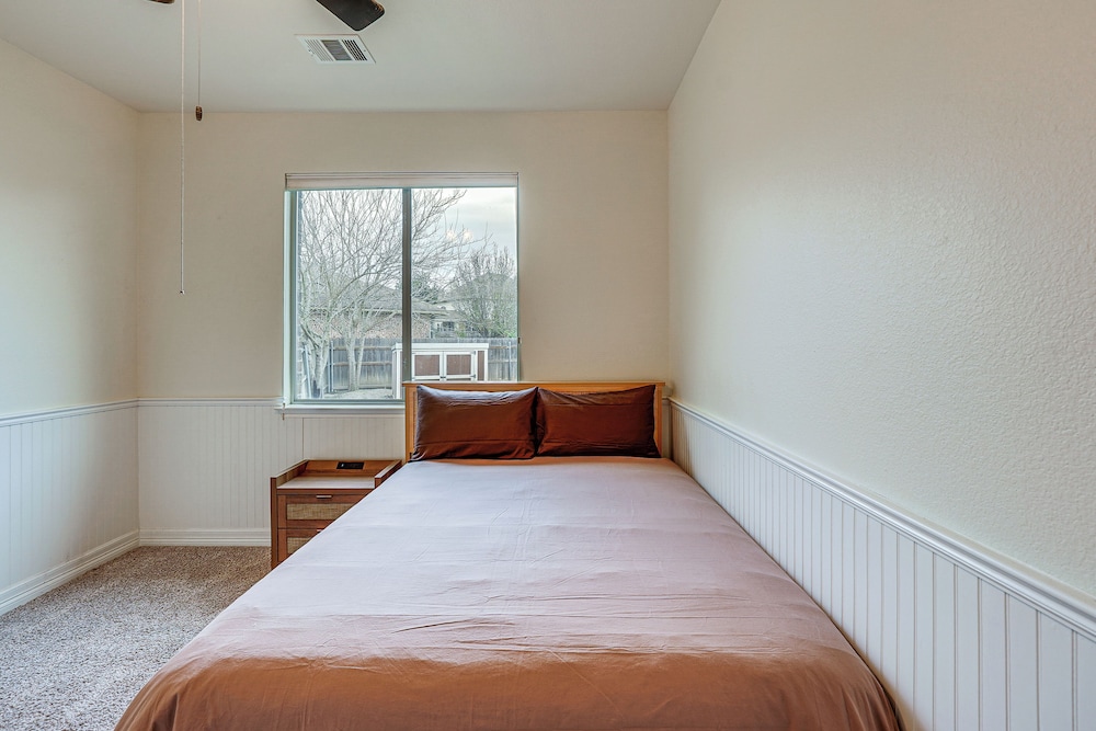 Play & Unwind, Pflugerville Gem w/ Community Perks