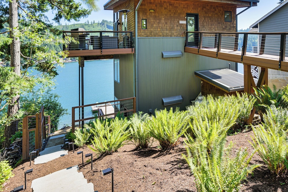 Modern Summit Lake Escape - Spacious Deck w/ View!
