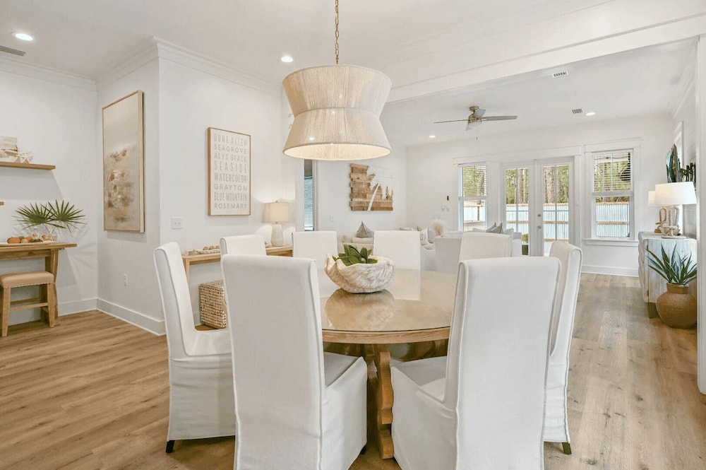 30A Shady Palms by Avantstay Boat-friendly w/ Heated Pool