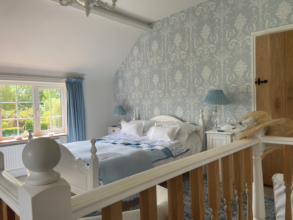 Abbey Green Farm B&b, Camping & Touring Park