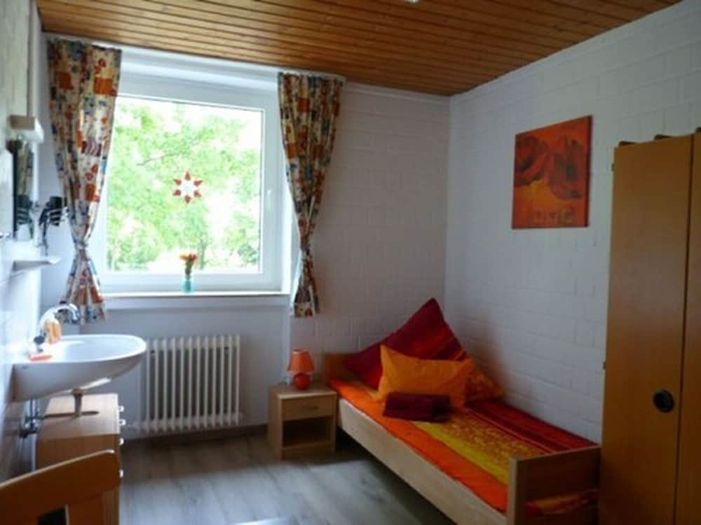 Photo 26