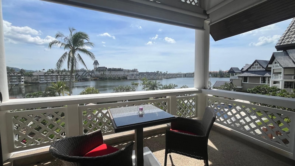 Luxury Seaview 6 Bedrooms With Infinity Pool Villa, Private Gym, Superfast Wifi