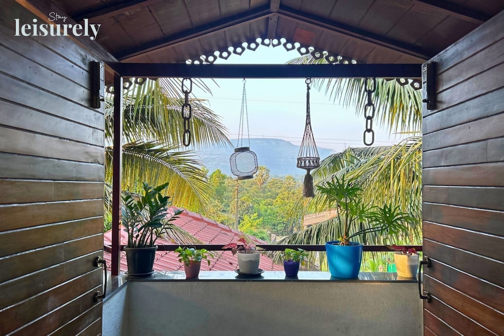 Stay Leisurely Blue Leaf 3BHK Alibaug