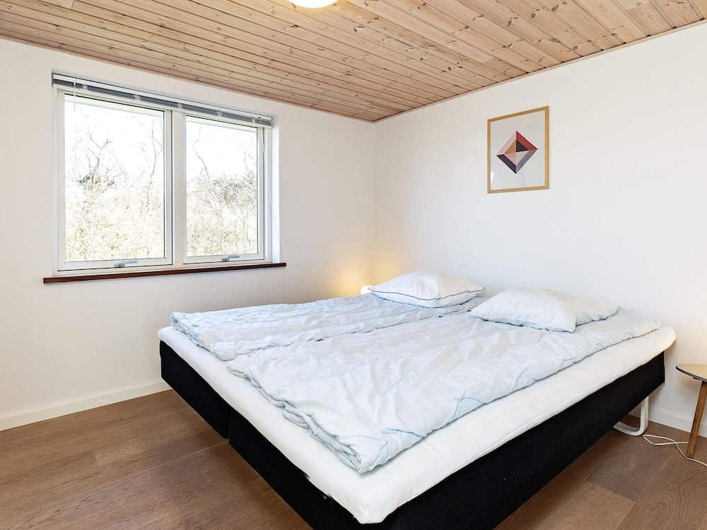 6 Person Holiday Home in Lokken-by Traum view 2