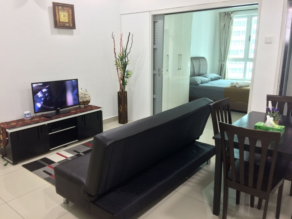 City Living with Panoramic Sea Views at Danga Bay