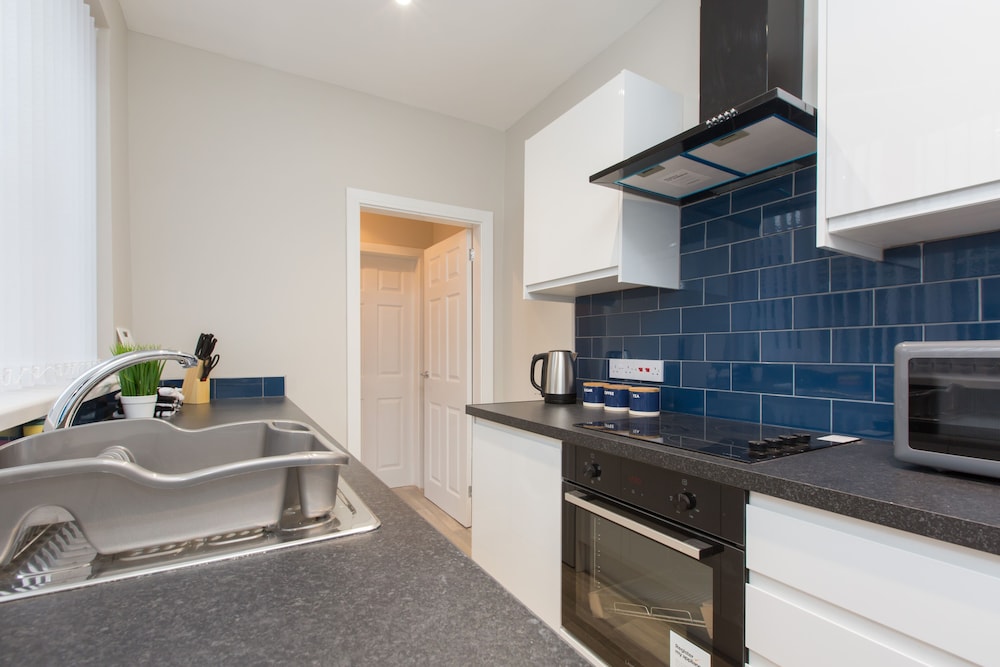 Stoke-on-trent Vacations - Townhouse  Rose Street Stoke - Property Image 5