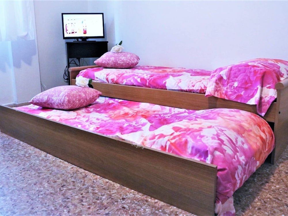 Charming Apartment With Private Terrace photo 2
