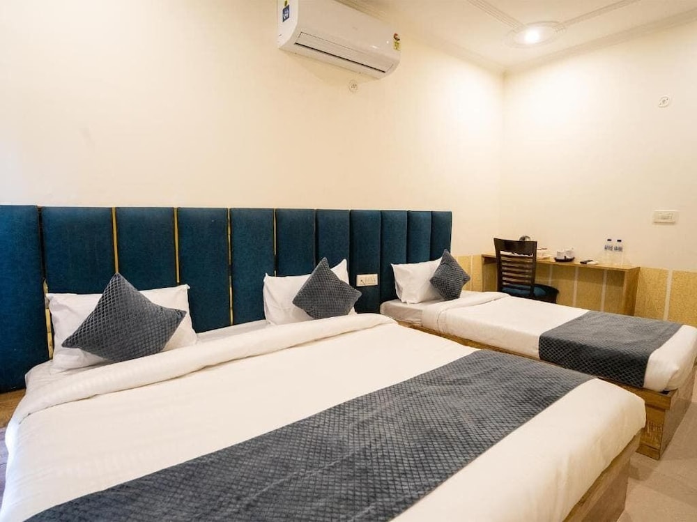 MTJ Hotels
