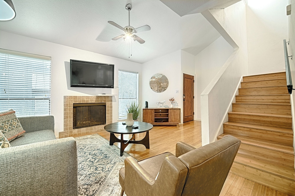 Heart of Austin Hideaways